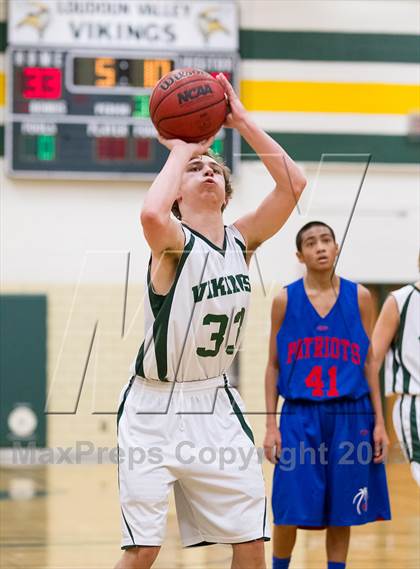Thumbnail 3 in Park View @ Loudoun Valley photogallery.