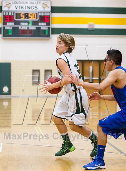 Thumbnail 1 in Park View @ Loudoun Valley photogallery.