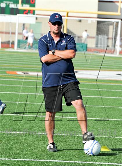 Thumbnail 2 in Pinnacle vs. Perry (AIA D1 Final) photogallery.