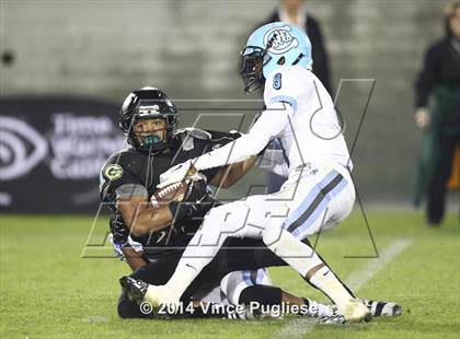 Thumbnail 3 in Narbonne vs. Carson (CIF L.A.C.S. D1 Final) photogallery.