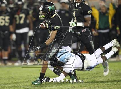Thumbnail 2 in Narbonne vs. Carson (CIF L.A.C.S. D1 Final) photogallery.