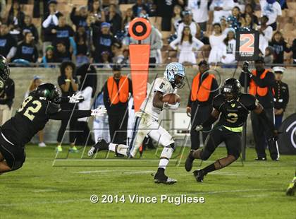 Thumbnail 1 in Narbonne vs. Carson (CIF L.A.C.S. D1 Final) photogallery.