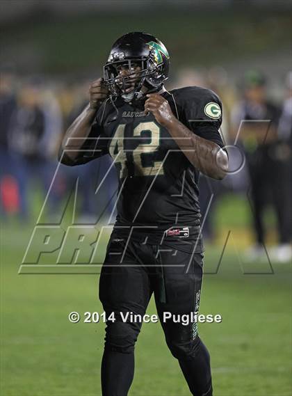 Thumbnail 1 in Narbonne vs. Carson (CIF L.A.C.S. D1 Final) photogallery.