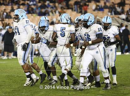Thumbnail 2 in Narbonne vs. Carson (CIF L.A.C.S. D1 Final) photogallery.