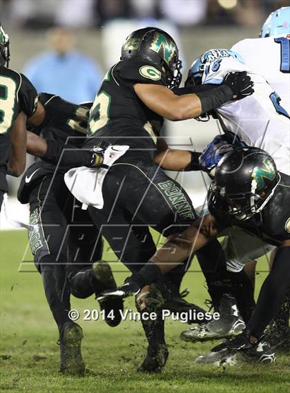 Thumbnail 3 in Narbonne vs. Carson (CIF L.A.C.S. D1 Final) photogallery.