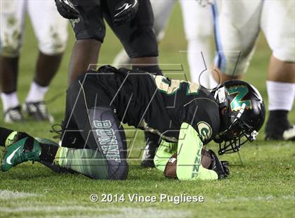 Thumbnail 1 in Narbonne vs. Carson (CIF L.A.C.S. D1 Final) photogallery.