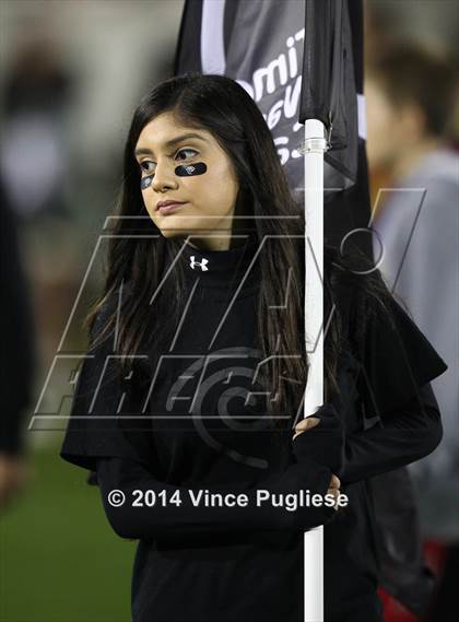 Thumbnail 3 in Narbonne vs. Carson (CIF L.A.C.S. D1 Final) photogallery.