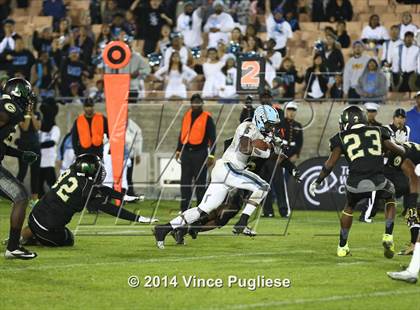 Thumbnail 2 in Narbonne vs. Carson (CIF L.A.C.S. D1 Final) photogallery.