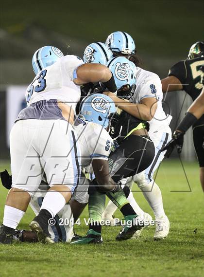Thumbnail 1 in Narbonne vs. Carson (CIF L.A.C.S. D1 Final) photogallery.
