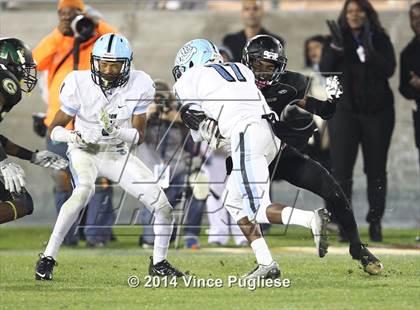 Thumbnail 1 in Narbonne vs. Carson (CIF L.A.C.S. D1 Final) photogallery.