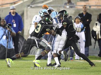 Thumbnail 3 in Narbonne vs. Carson (CIF L.A.C.S. D1 Final) photogallery.