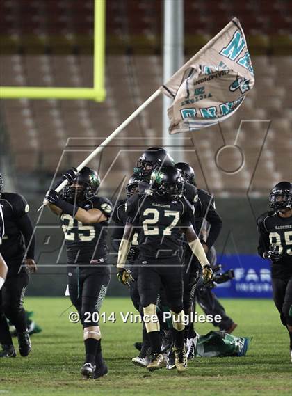 Thumbnail 2 in Narbonne vs. Carson (CIF L.A.C.S. D1 Final) photogallery.