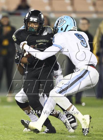 Thumbnail 3 in Narbonne vs. Carson (CIF L.A.C.S. D1 Final) photogallery.