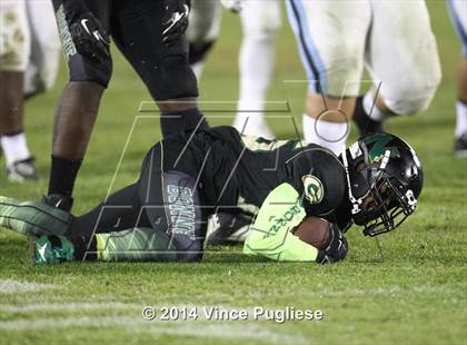 Thumbnail 3 in Narbonne vs. Carson (CIF L.A.C.S. D1 Final) photogallery.