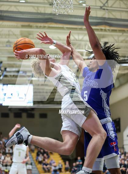 Thumbnail 3 in Fountain-Fort Carson @ Rock Canyon (CHSAA 6A Sweet 16) photogallery.