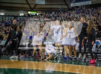 Thumbnail 2 in Woodinville vs. Sumner (WIAA 4A State Final) photogallery.