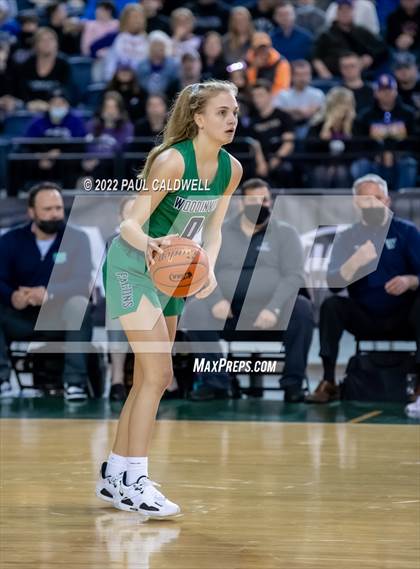 Thumbnail 2 in Woodinville vs. Sumner (WIAA 4A State Final) photogallery.
