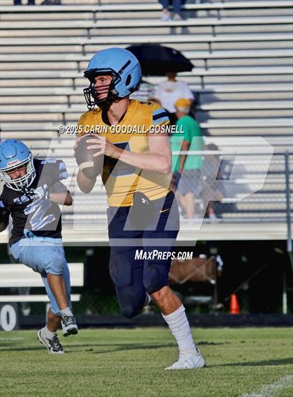 Thumbnail 3 in East Carteret vs South Lenoir photogallery.