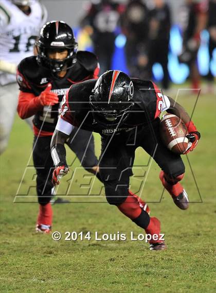 Thumbnail 2 in Centennial vs. De La Salle (CIF Open DIV Final) photogallery.