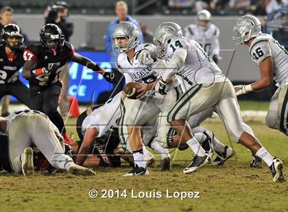 Thumbnail 3 in Centennial vs. De La Salle (CIF Open DIV Final) photogallery.