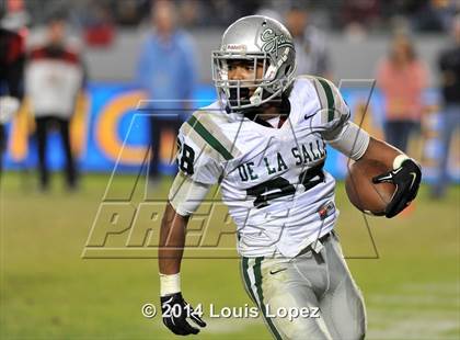 Thumbnail 3 in Centennial vs. De La Salle (CIF Open DIV Final) photogallery.