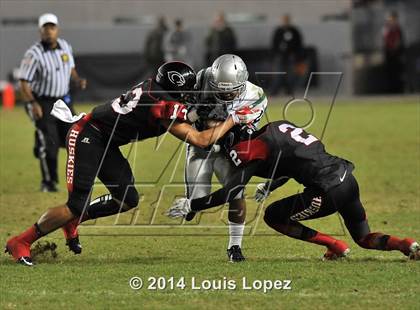 Thumbnail 2 in Centennial vs. De La Salle (CIF Open DIV Final) photogallery.