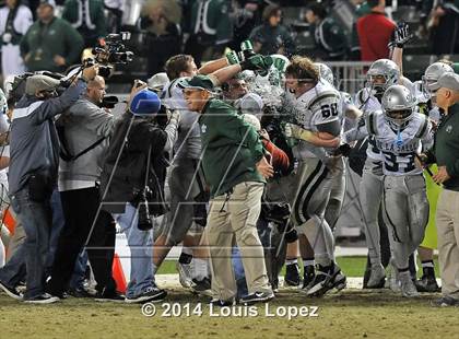 Thumbnail 1 in Centennial vs. De La Salle (CIF Open DIV Final) photogallery.