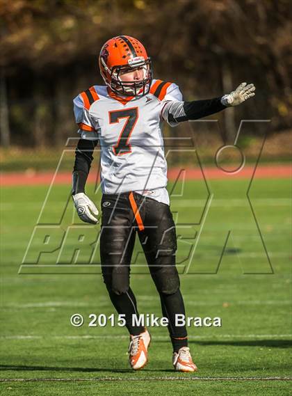Thumbnail 1 in Northbridge vs. Uxbridge (MIAA Division 5 Central Final) photogallery.