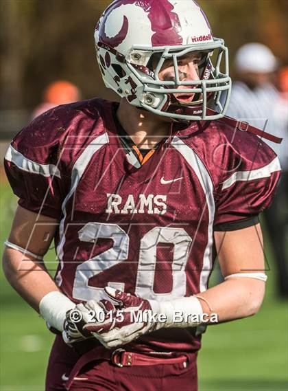 Thumbnail 3 in Northbridge vs. Uxbridge (MIAA Division 5 Central Final) photogallery.