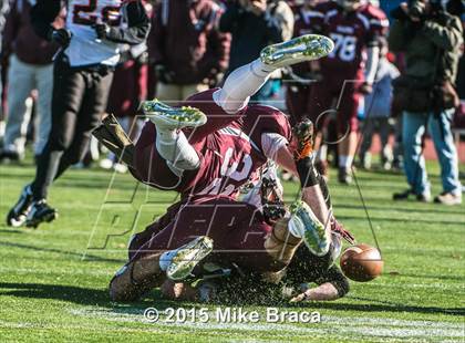 Thumbnail 3 in Northbridge vs. Uxbridge (MIAA Division 5 Central Final) photogallery.