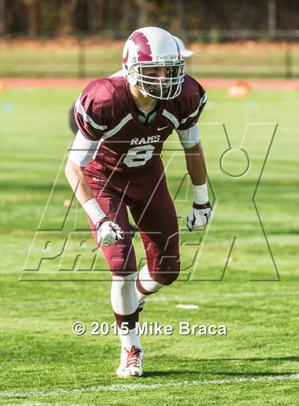 Thumbnail 2 in Northbridge vs. Uxbridge (MIAA Division 5 Central Final) photogallery.