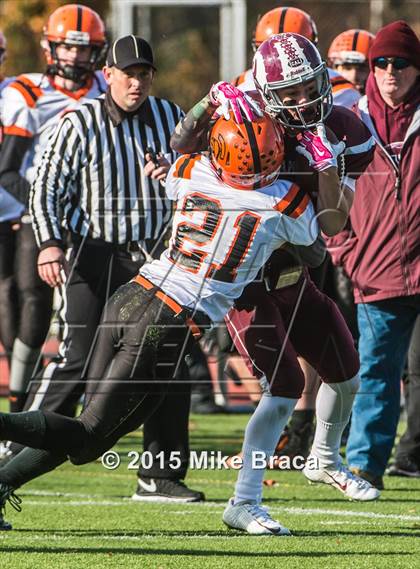 Thumbnail 1 in Northbridge vs. Uxbridge (MIAA Division 5 Central Final) photogallery.