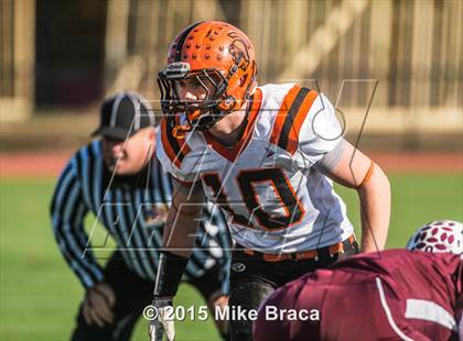 Thumbnail 1 in Northbridge vs. Uxbridge (MIAA Division 5 Central Final) photogallery.