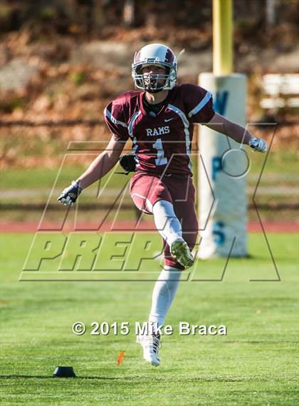 Thumbnail 2 in Northbridge vs. Uxbridge (MIAA Division 5 Central Final) photogallery.