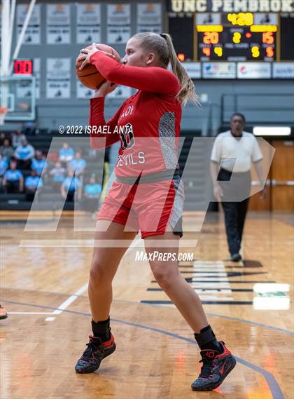 Thumbnail 2 in Red Springs @ Fairmont (Robeson County Shootout) photogallery.