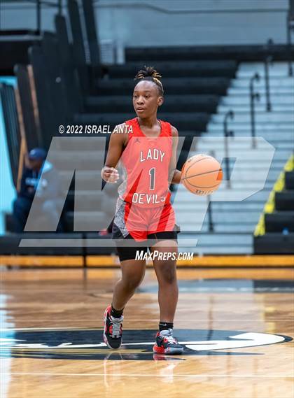 Thumbnail 3 in Red Springs @ Fairmont (Robeson County Shootout) photogallery.