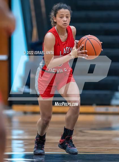 Thumbnail 2 in Red Springs @ Fairmont (Robeson County Shootout) photogallery.