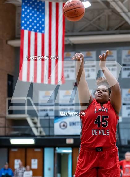 Thumbnail 2 in Red Springs @ Fairmont (Robeson County Shootout) photogallery.