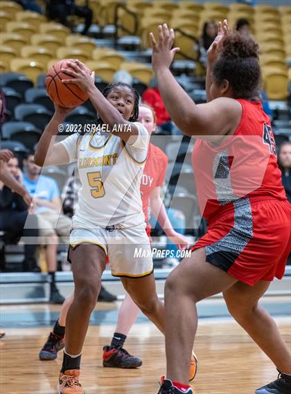 Thumbnail 2 in Red Springs @ Fairmont (Robeson County Shootout) photogallery.
