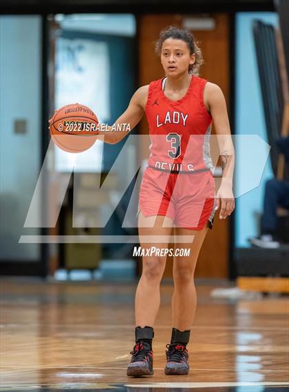 Thumbnail 3 in Red Springs @ Fairmont (Robeson County Shootout) photogallery.