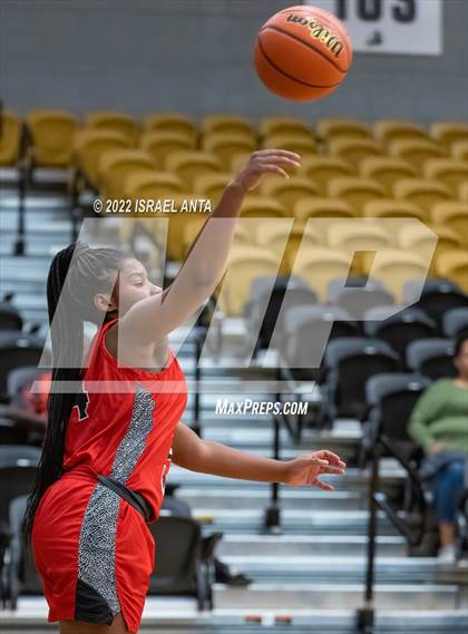 Thumbnail 1 in Red Springs @ Fairmont (Robeson County Shootout) photogallery.