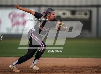Thumbnail 3 in Albany @ Brusly (LHSAA Division 2 Non-Select Round 2) photogallery.