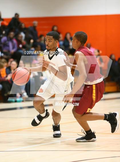 Thumbnail 3 in Douglas Byrd @ South View photogallery.