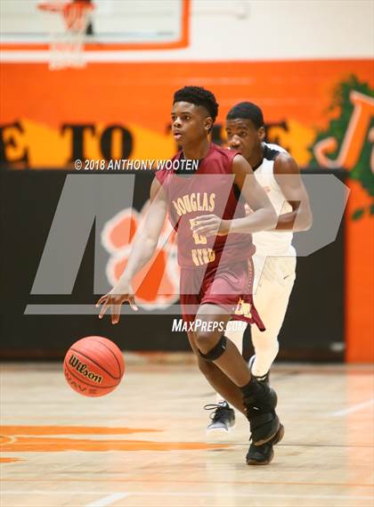 Thumbnail 2 in Douglas Byrd @ South View photogallery.