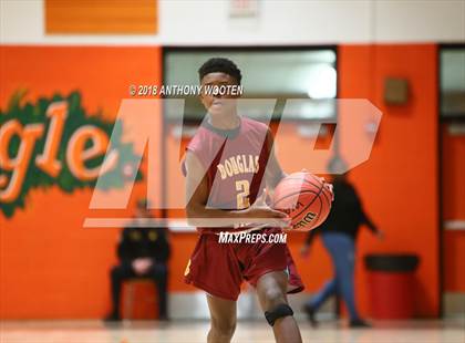 Thumbnail 2 in Douglas Byrd @ South View photogallery.