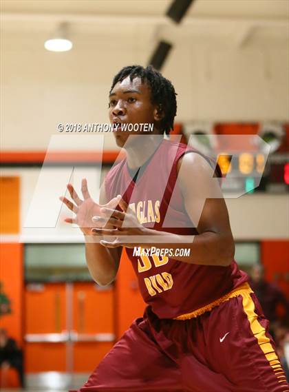 Thumbnail 3 in Douglas Byrd @ South View photogallery.
