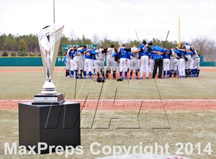 Thumbnail 1 in The First Academy vs. Clovis (National High School Invitational) photogallery.