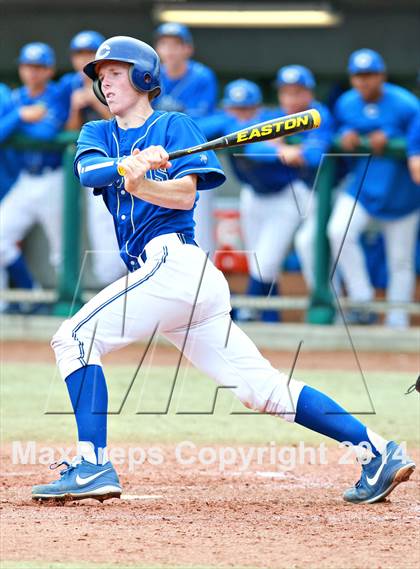Thumbnail 1 in The First Academy vs. Clovis (National High School Invitational) photogallery.