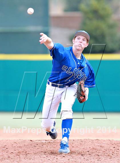 Thumbnail 2 in The First Academy vs. Clovis (National High School Invitational) photogallery.