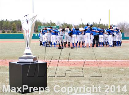 Thumbnail 3 in The First Academy vs. Clovis (National High School Invitational) photogallery.
